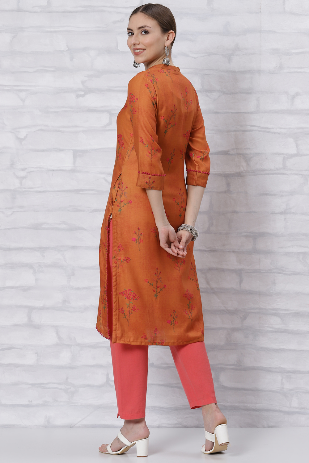 Orange Poly Cotton Straight Kurta image number 4